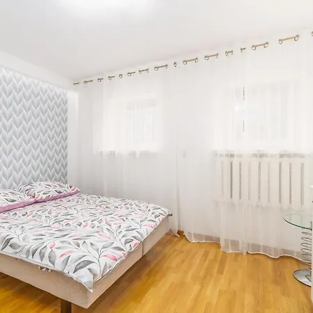 Pod Roza Wiatrow Apartment *